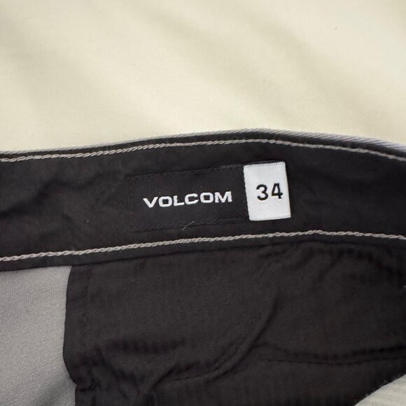 Volcom Men’s Vmonty Stretch Chino Shorts – Light Gray – Size 34 – NWT 🩳✨ - Picture 6 of 11